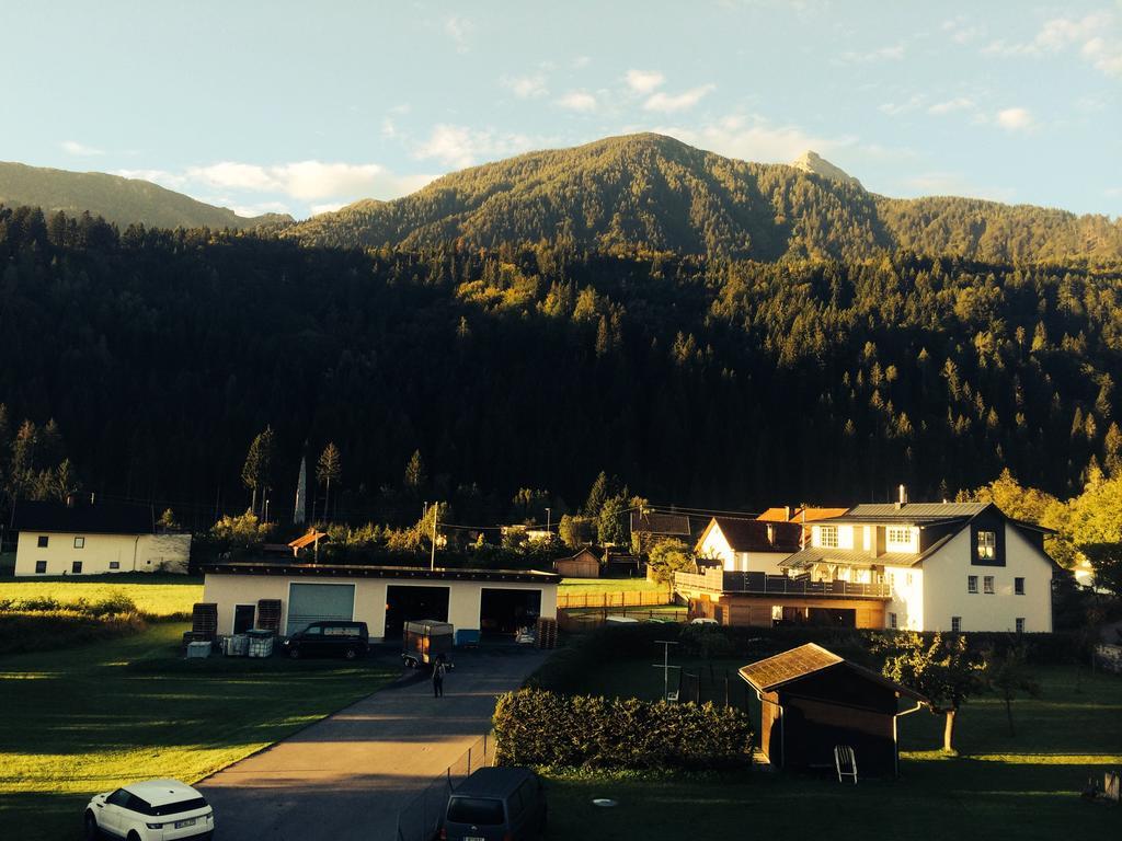 Bierhotel Loncium & Privatbrauerei Kotschach-Mauthen Екстериор снимка