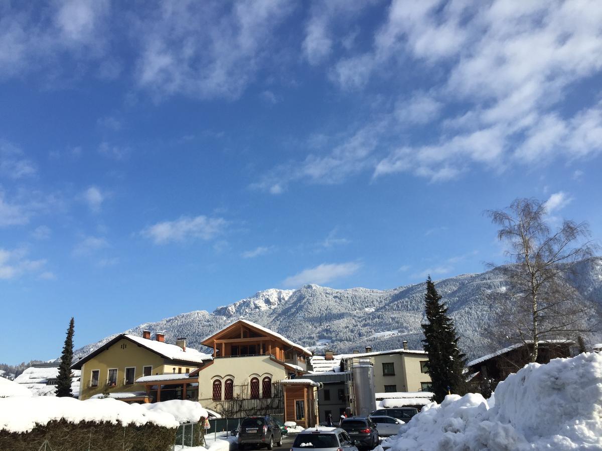 Bierhotel Loncium & Privatbrauerei Kotschach-Mauthen Екстериор снимка